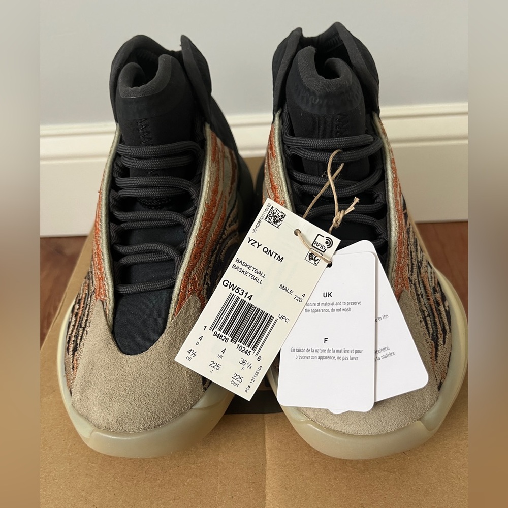 Adidas Yeezy QNTM in Flash Orange